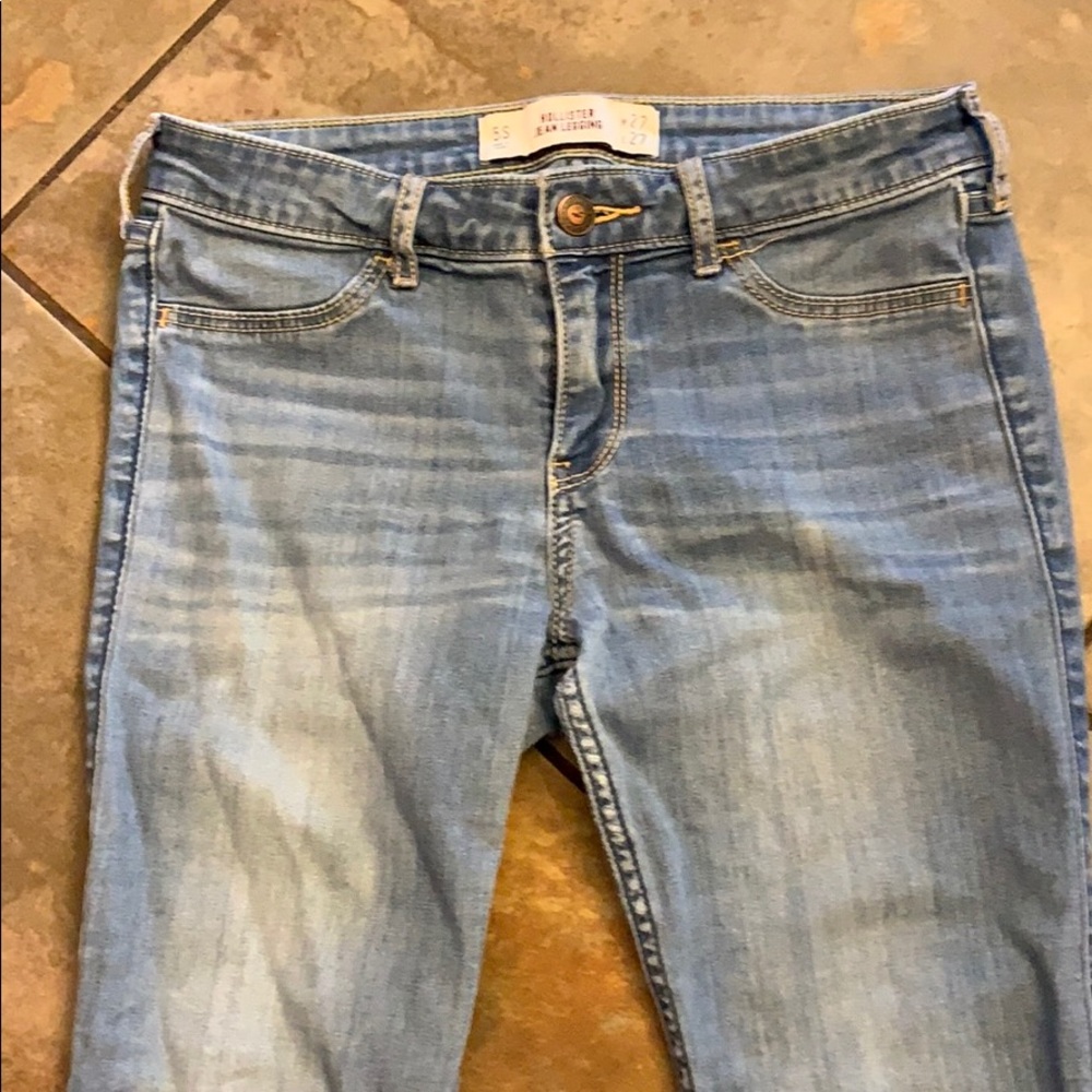 Women’s Hollister Jean Legging Size 5S - Picture 2 of 5